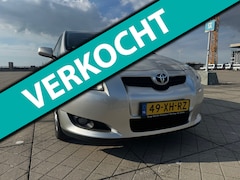 Toyota Auris - 1.6-16V Sol Business CLIMA CRUISE NAVI NAP