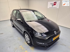 Volkswagen Polo - 1.2 TSI Highline 5 Deurs Airco Bleu Tooth Alu Velgen Trekhaak