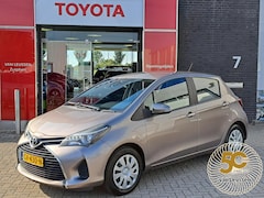 Toyota Yaris - 1.3 VVT-i Aspiration CRUISE AIRCO TREKHAAK NAVI
