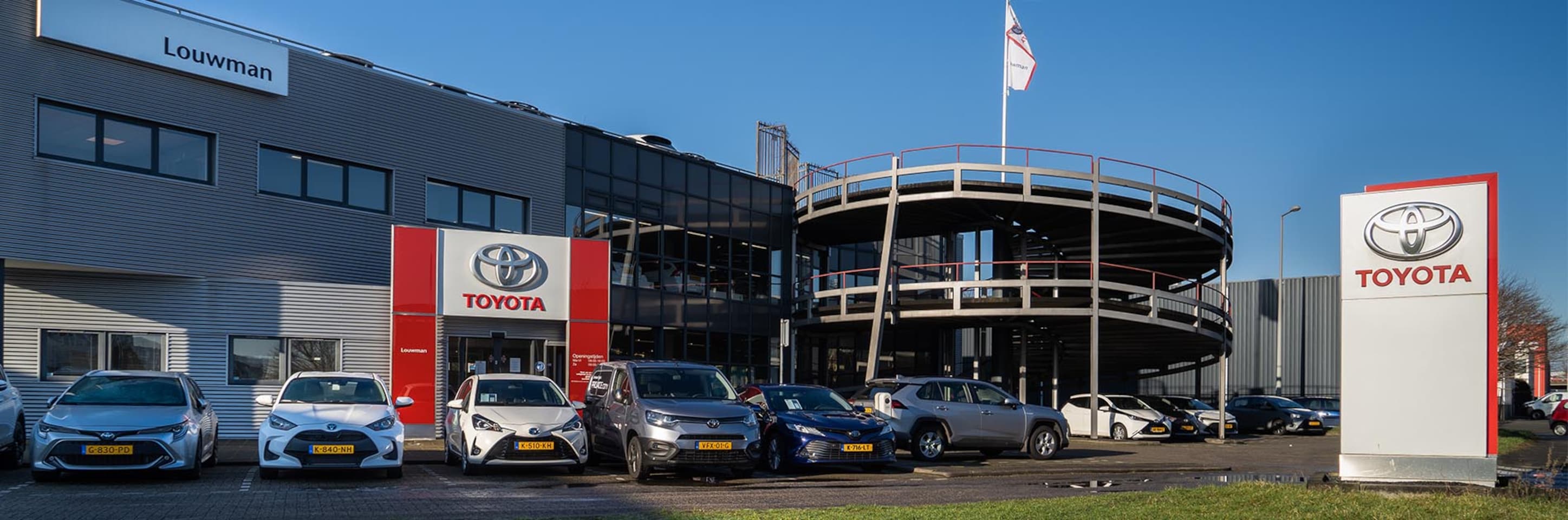 Toyota Yaris - 1.5 Hybrid 115 Dynamic Comfort Pack Nu te BESTELLEN met 2000 euro inruilpremie - AutoWereld.nl