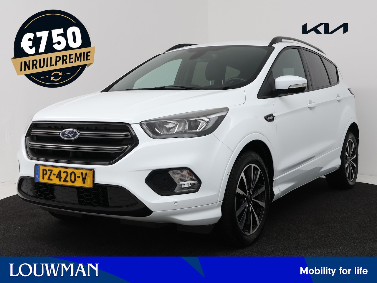 Ford Kuga - 1.5 EcoBoost ST Line | Trekhaak | 1800KG trekgewicht | Navigatie | €750-inruilpremie - AutoWereld.nl