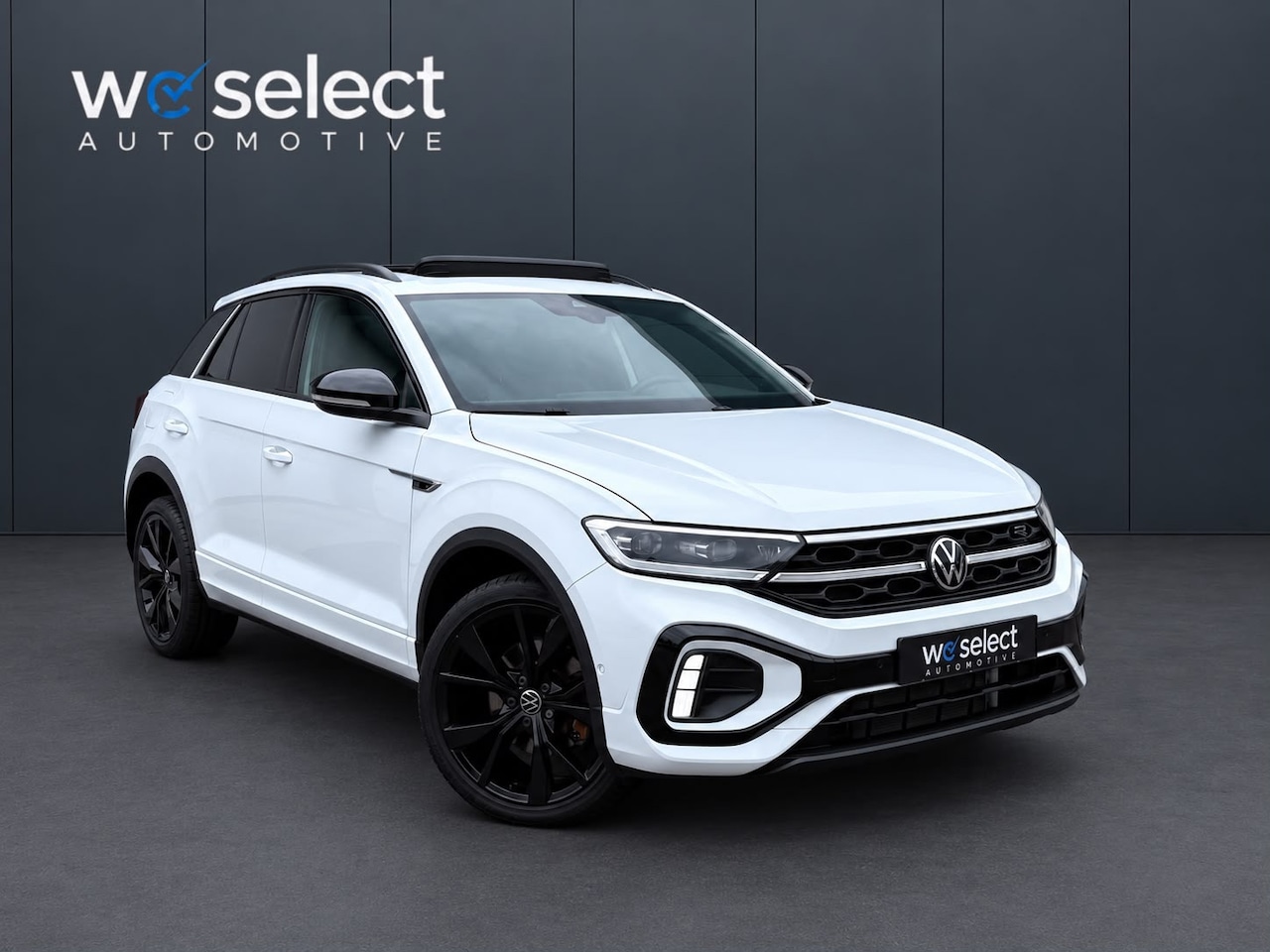 Volkswagen T-Roc - 1.5 TSI R-Line Pano l Camera l Beats l Keyles l Side Assist l ACC l Stoelverwarming - AutoWereld.nl