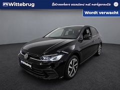 Volkswagen Polo - 1.0 TSI DSG Life Business / Navigatie / Climate control / Getint glas / Achteruitrij camer