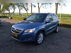 Volkswagen Tiguan - 1.4 TSI Comfort&Design Airco Cruise Panorame dak