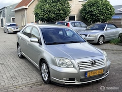 Toyota Avensis - 1.8 VVTi Linea Luna