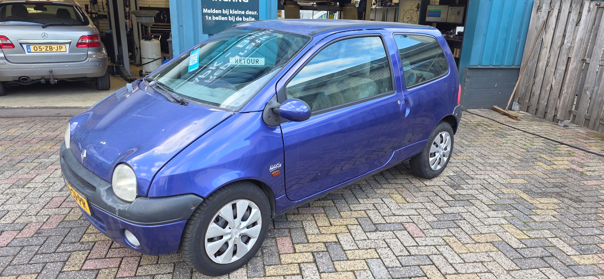 Renault Twingo - 1.2 Privilège - AutoWereld.nl
