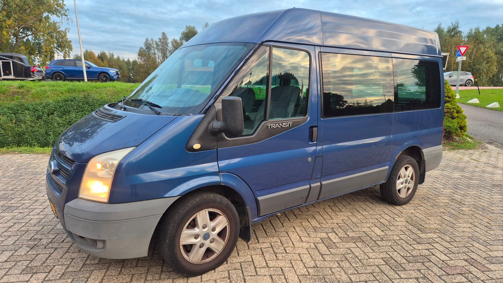 Ford Transit - 300S 2.2 TDCI SHD DC Rijd goed - AutoWereld.nl
