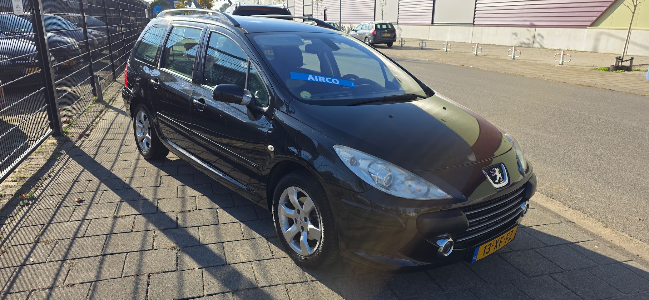 Peugeot 307 Break - 1.6-16V Premium - AutoWereld.nl