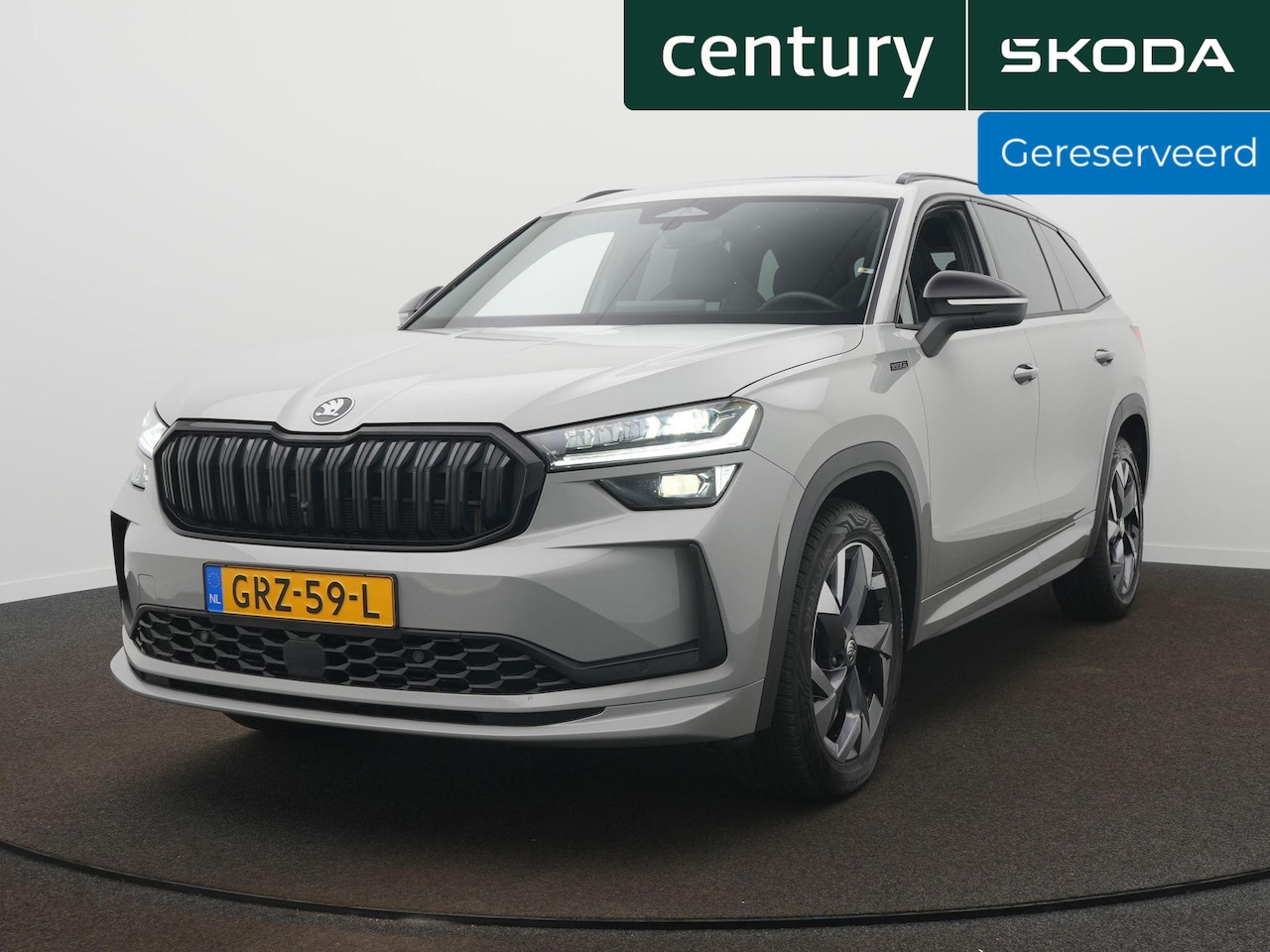 Skoda Kodiaq - 1.5 TSI MHEV Sportline Business 7p Navigatie - 19 Inch - Panoramadak - Camera - Trekhaak - AutoWereld.nl