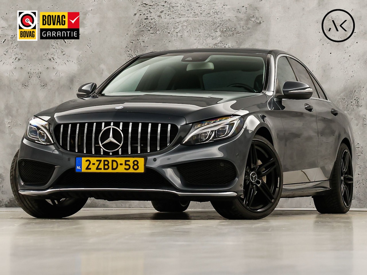 Mercedes-Benz C-klasse - 180 AMG Sport 156Pk Automaat (NAVIGATIE, LEDER, GETINT GLAS, ELEK SPORTSTOELEN, CRUISE, LE - AutoWereld.nl