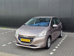 Peugeot 208 - 1.2 VTi Envy Airco