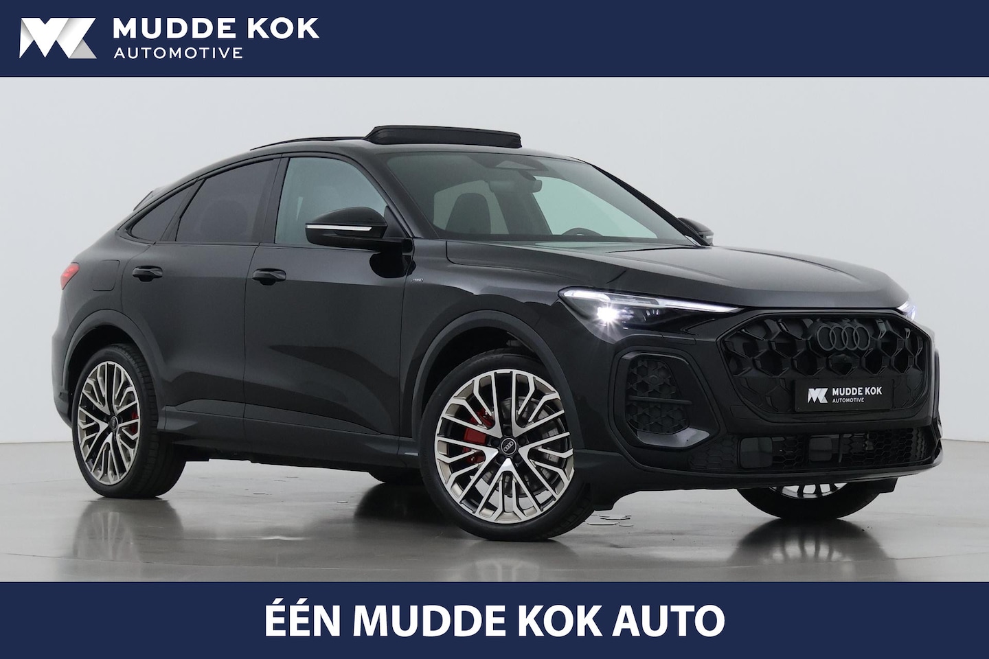 Audi Q5 Sportback - Quattro S edition Competition | B&O | Passenger Display | Trekhaak | Luchtvering | Panoram - AutoWereld.nl