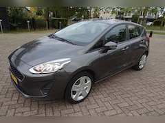 Ford Fiesta - 1.1 Trend 5 Drs * 52kw* AIRCO * NAVI * El ramen *
