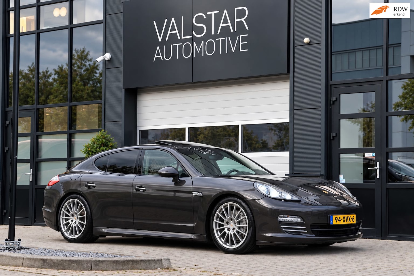 Porsche Panamera - 3.6 4 | PASM | Bi-xenon | GTS wielen! - AutoWereld.nl