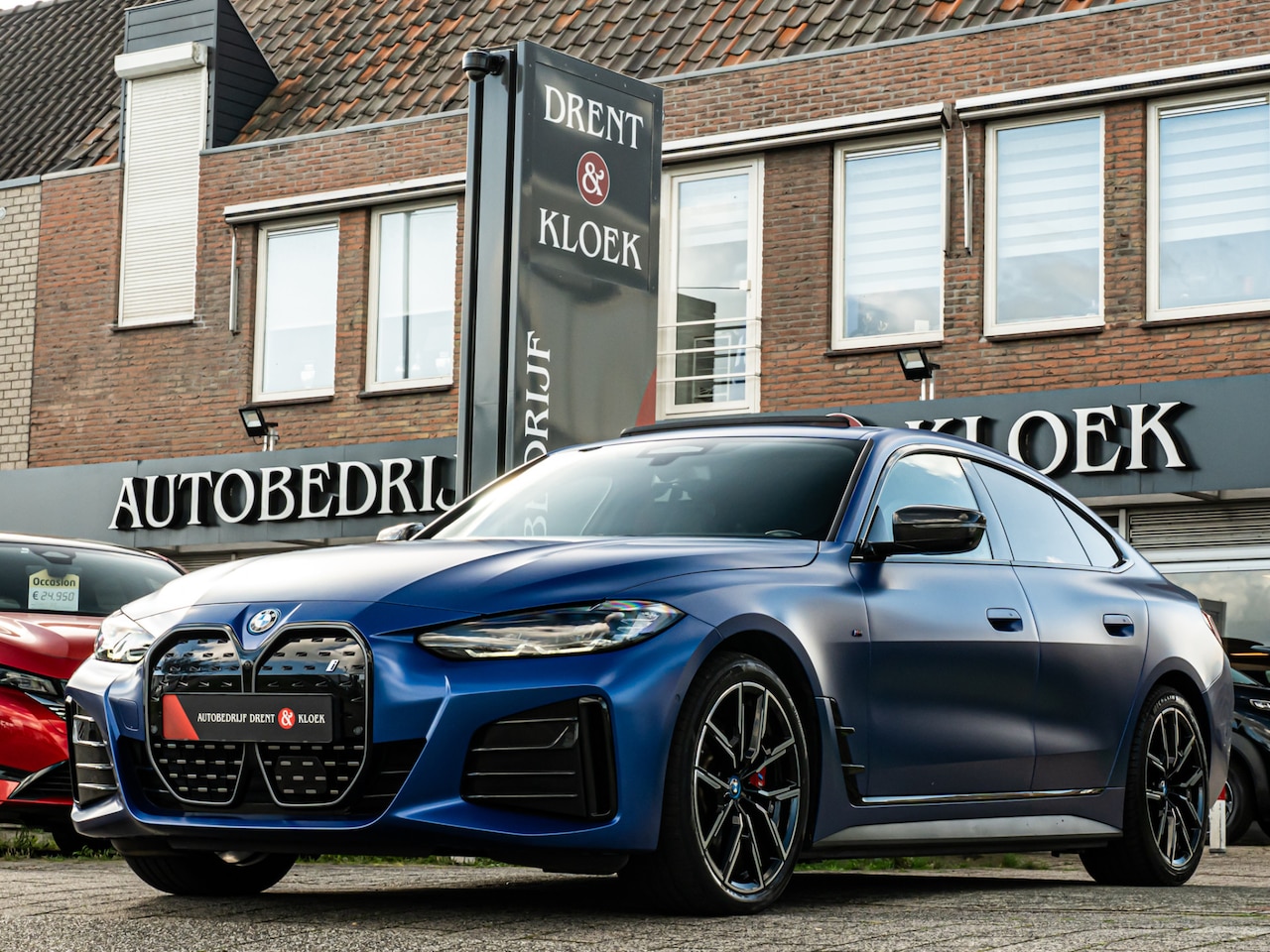 BMW i4 - eDrive40 High Exe 84 kWh M-Sport PANO HUD CAMERA HARMAN KARDON ACC 19 INCH BOMVOL!! - AutoWereld.nl