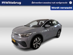 Volkswagen ID.5 - Pro 77 kWh 20"LMV / CAMERA / NAVI / App.Connect