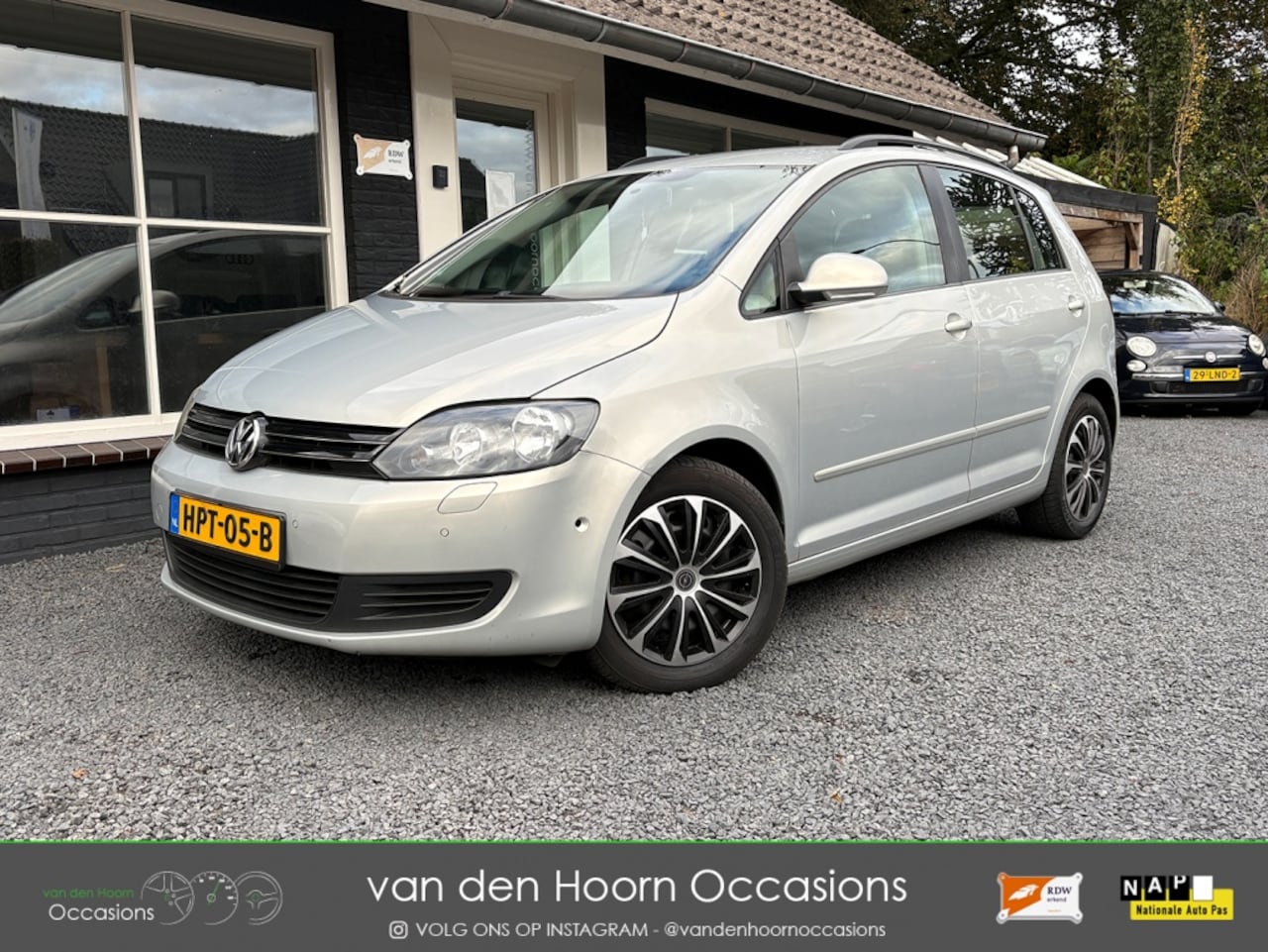 Volkswagen Golf Plus - 1.4 AUTOMAAT | CLIMA | PARK.SENS | 5DRS | NAP - AutoWereld.nl