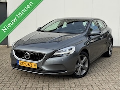 Volvo V40 - 2.0 T3 Momentum|stoelverw.|standkachel|trekhaak|