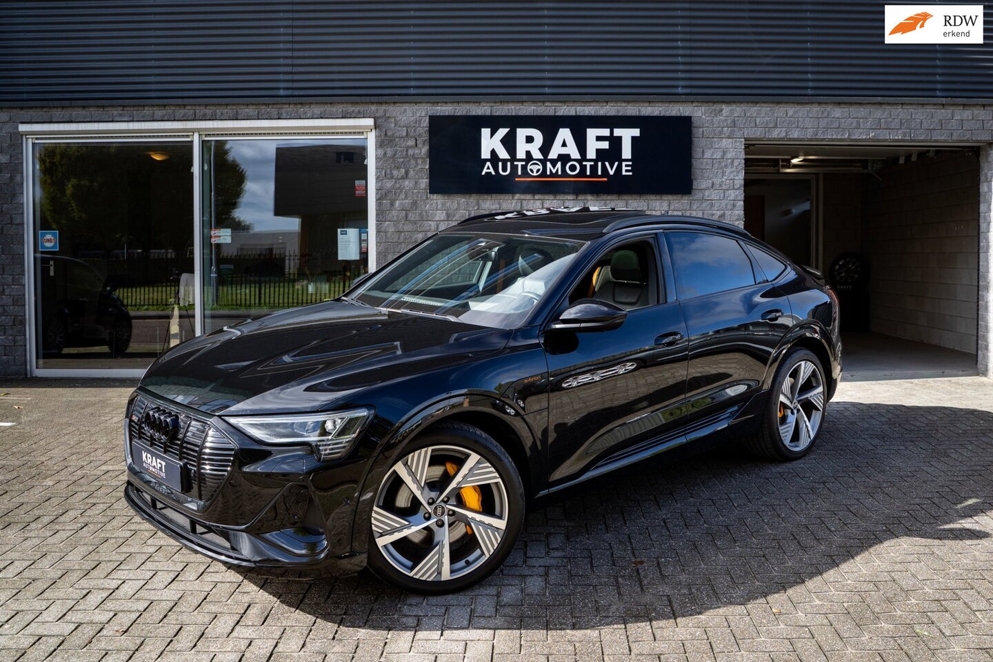 Audi e-tron Sportback - 55 quattro S-Line BLACK EDITION 95 kWh | BTW-auto | Pano | Head-Up | 360 Camera | ACC | To - AutoWereld.nl