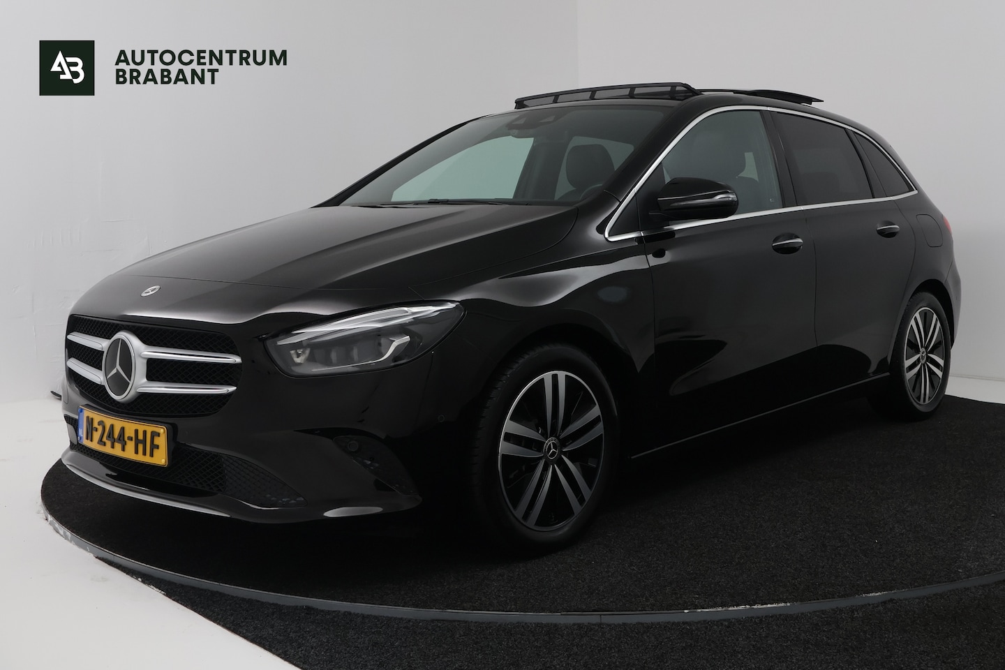 Mercedes-Benz B-klasse - 200 Business Solution Luxury (PANORAMADAK, MEMORY SEATS, SFEERVERLICHTING, CAMERA, 1e EIGE - AutoWereld.nl