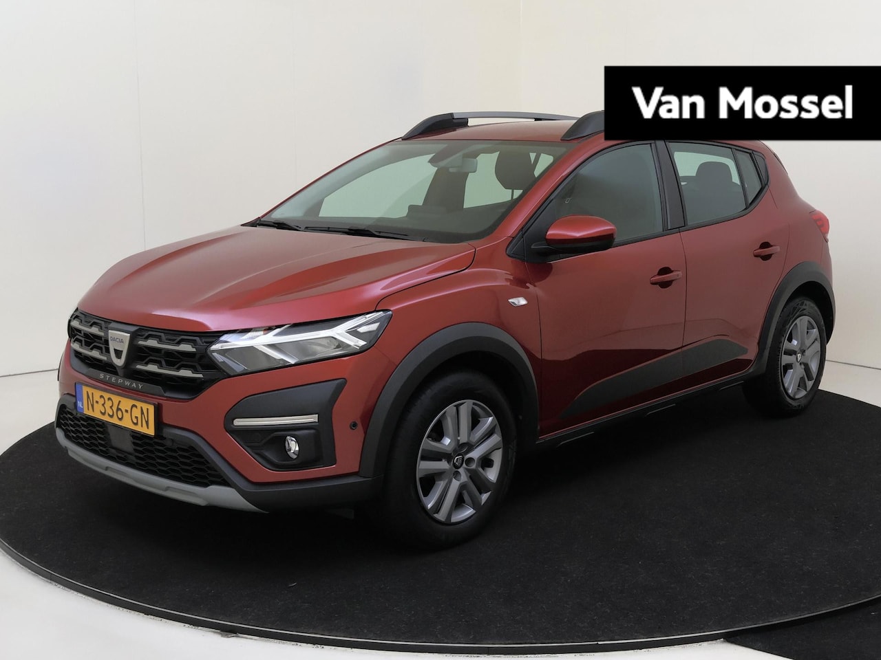 Dacia Sandero Stepway - 1.0 TCe 90 Comfort | Camera | Navigatie - AutoWereld.nl