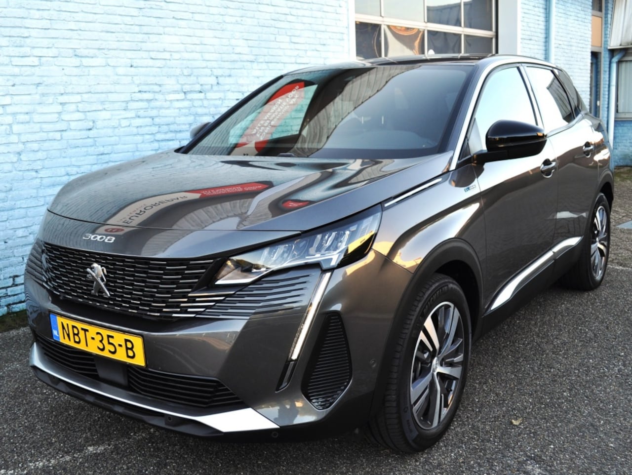 Peugeot 3008 - 1.6 HYbrid All P.Bns key-l pdc v+a cam nav - AutoWereld.nl