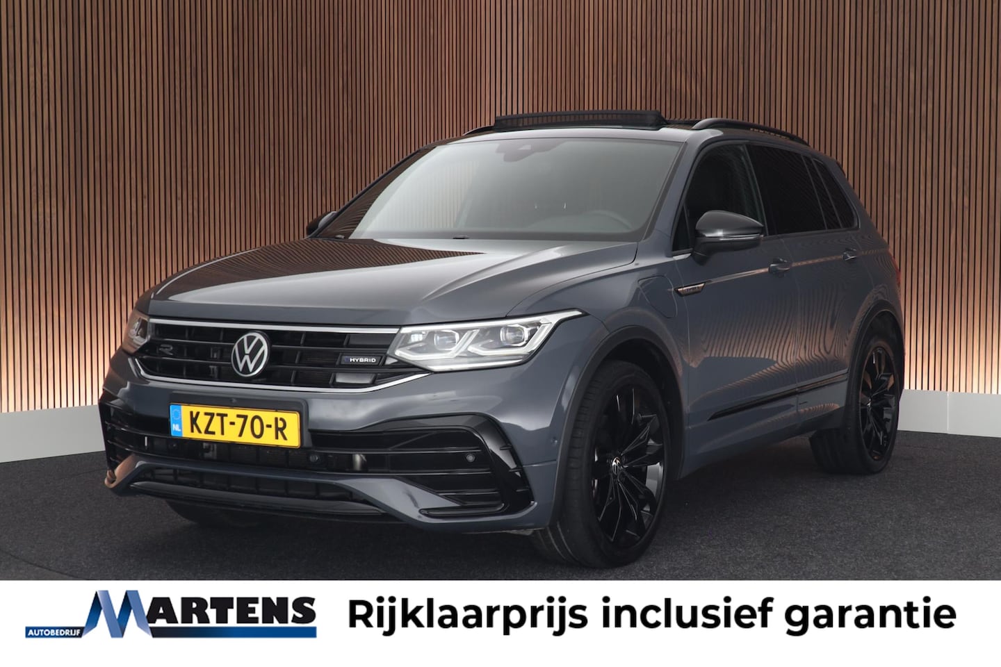 Volkswagen Tiguan - 1.4 TSI 245pk eHybrid R-Line Business+ DCC Panoramadak Leder Memory 360camera Keyless Stoe - AutoWereld.nl