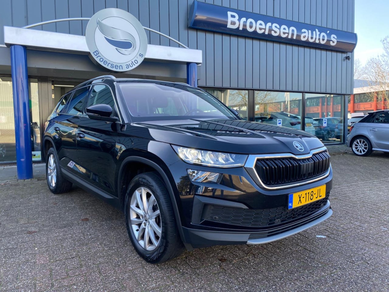 Skoda Kodiaq - 1.5 TSI Business Edition | 150PK | Automaat | Navigatie | Adaptieve Cruise Control | Camer - AutoWereld.nl