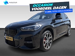 BMW X1 - sDrive20i Business Edition Plus | Achterbank verstelbaar | Achteruitrijcamera | Bluetooth