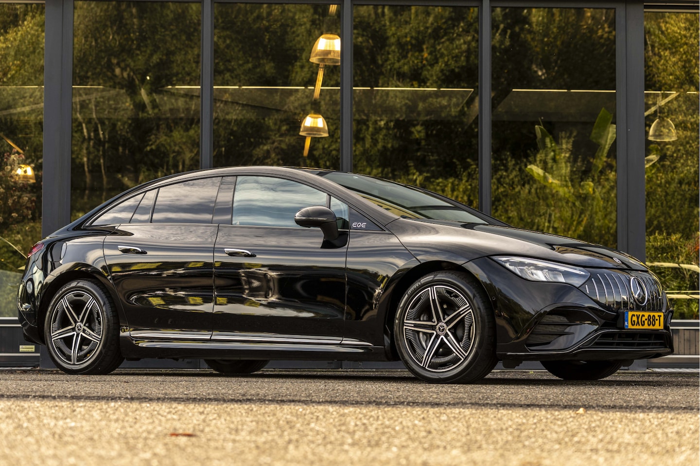 Mercedes-Benz EQE - 300 Business Line 89 kWh - AutoWereld.nl