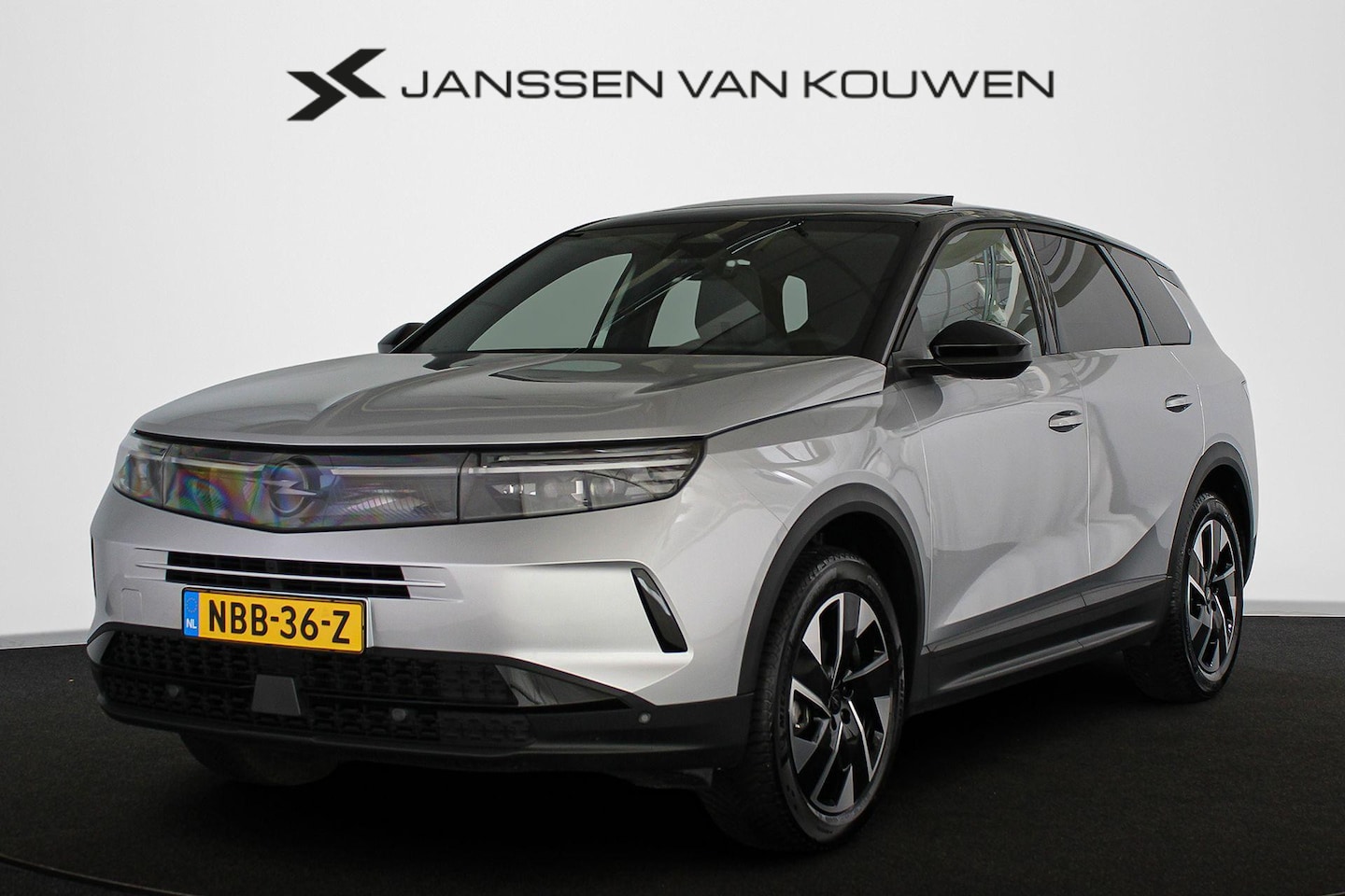 Opel Grandland - 1.2 Turbo Hybrid GS Pano FOCAL Stoelverwarming Head-Up 360 - AutoWereld.nl