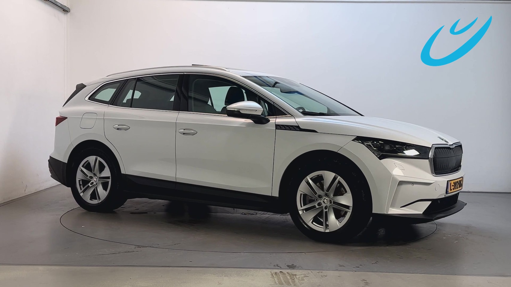 Skoda Enyaq iV - 80 SoH 90,39% Trekhaak Camera Panoramadak Sfeerverlichting Camera - AutoWereld.nl