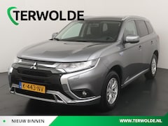 Mitsubishi Outlander - 2.4 PHEV Pure Afneembare trekhaak | Stoelverwarming | 4WD