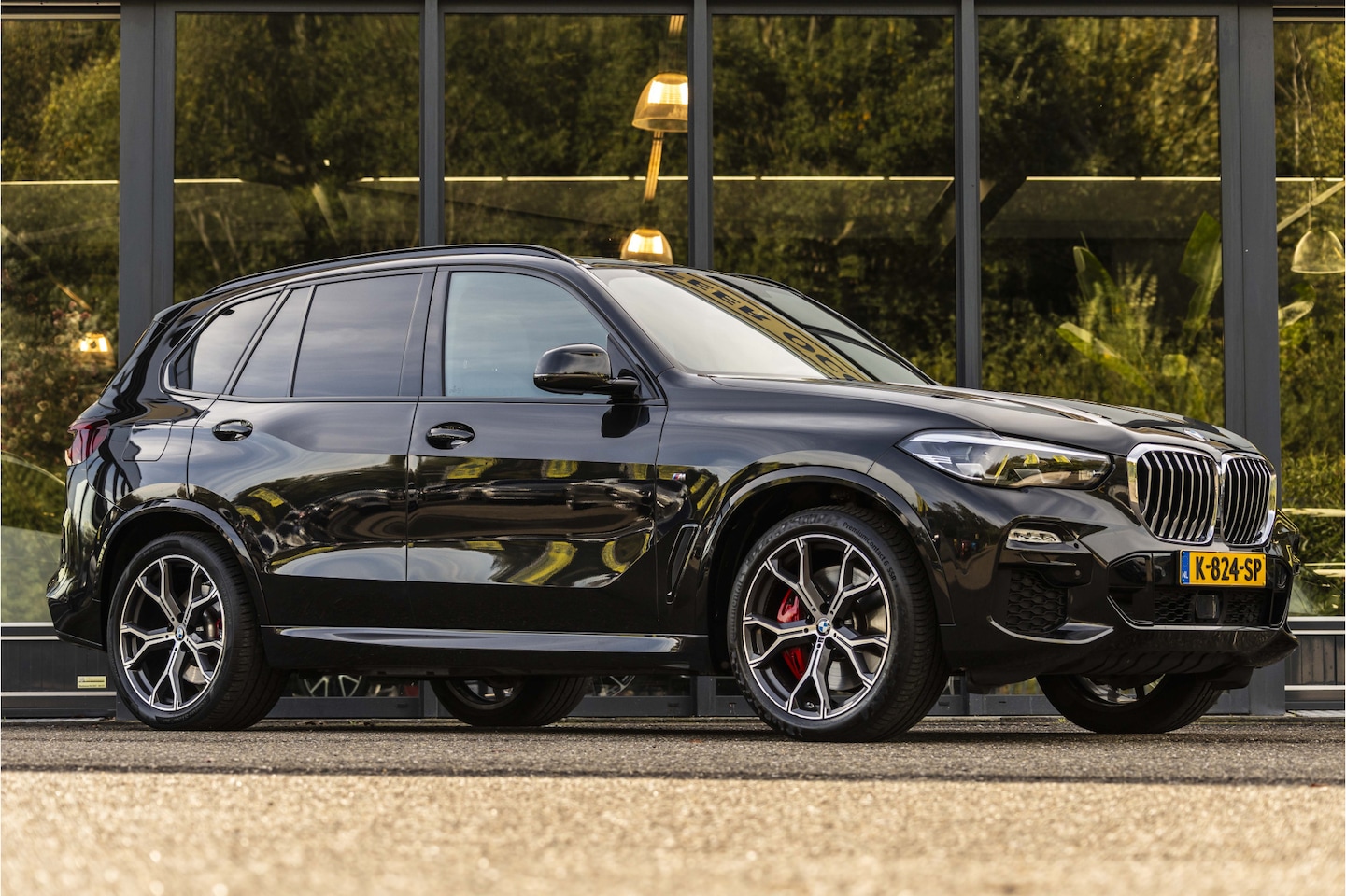 BMW X5 - xDrive45e High Executive NL geleverd / 1e Eigenaar - AutoWereld.nl