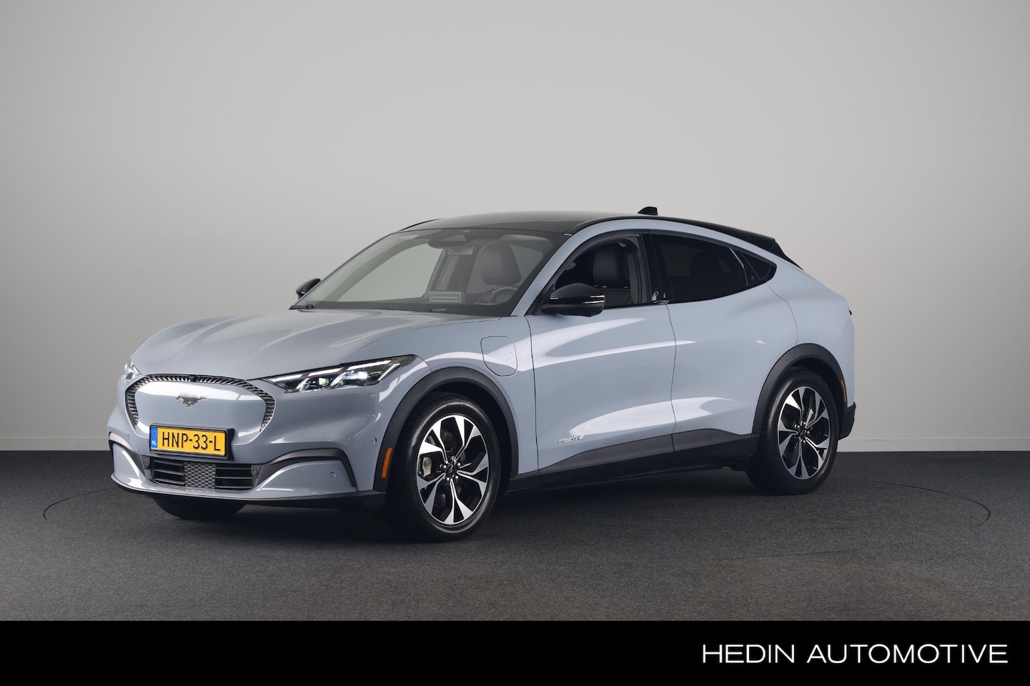 Ford Mustang Mach-E - Standard RWD 73 kWh | Technology Pack Plus | Afneembare trekhaak | Panoramadak | B&O | Nie - AutoWereld.nl