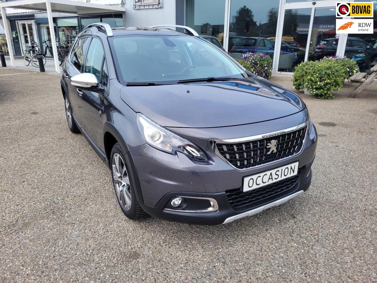 Peugeot 2008 - 1.2 PureTech Allure CROSSWAY Treekhak ALCANTARA LEER / NAVIGATIE / CAMERA / AUOTMAAT - AutoWereld.nl