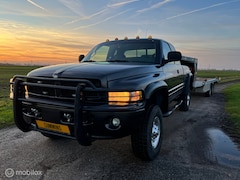 Dodge Ram 2500 - 5.9 Cummins Diesel met Fifthwheel aanhanger