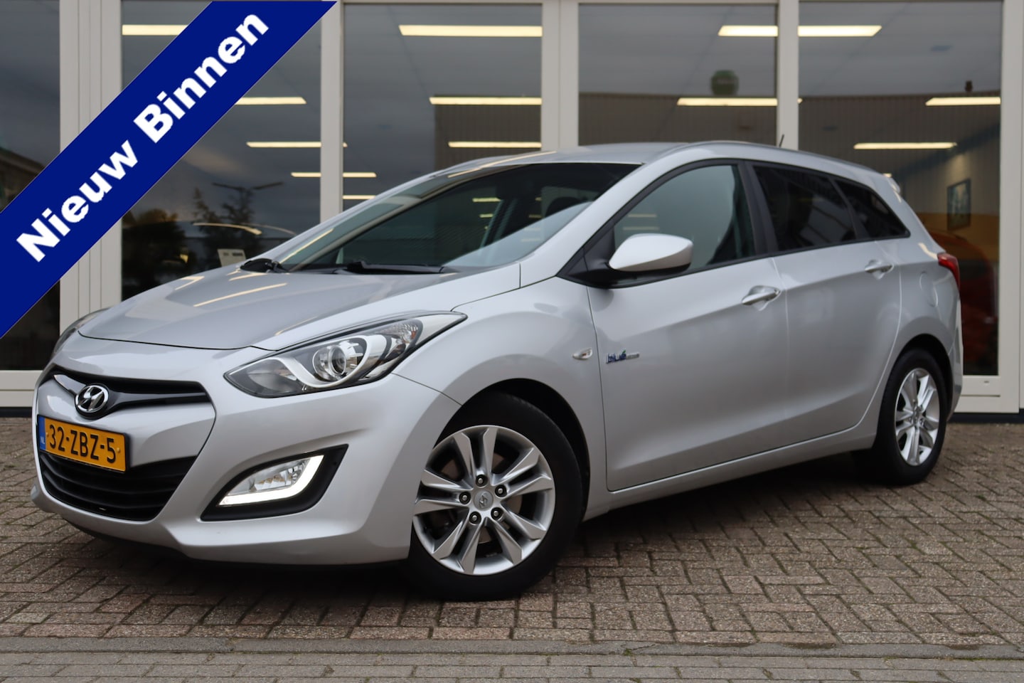 Hyundai i30 Wagon - 1.6 GDi i-Motion 1.6 GDI i-Motion, Airco, Cruise, Dealeronderhouden, Trekhaak, PDC A, Prijs Is Rijklaar Inc - AutoWereld.nl