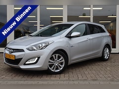 Hyundai i30 Wagon - 1.6 GDI i-Motion, Airco, Cruise, Dealeronderhouden, Trekhaak, PDC A, Prijs Is Rijklaar Inc