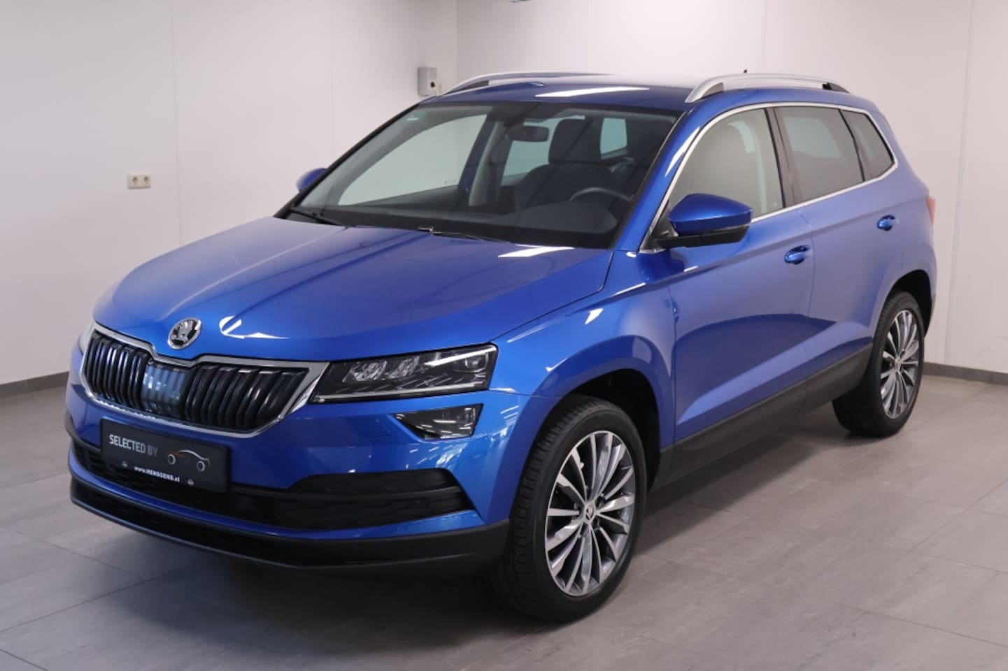 Skoda Karoq - 1.5 TSI ACT Bus. Ed. | elek. Trekhaak - AutoWereld.nl
