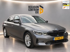 BMW 3-serie - 330e eDrive | Orig. NL | Topstaat | Sportstoelen Leder | NAP
