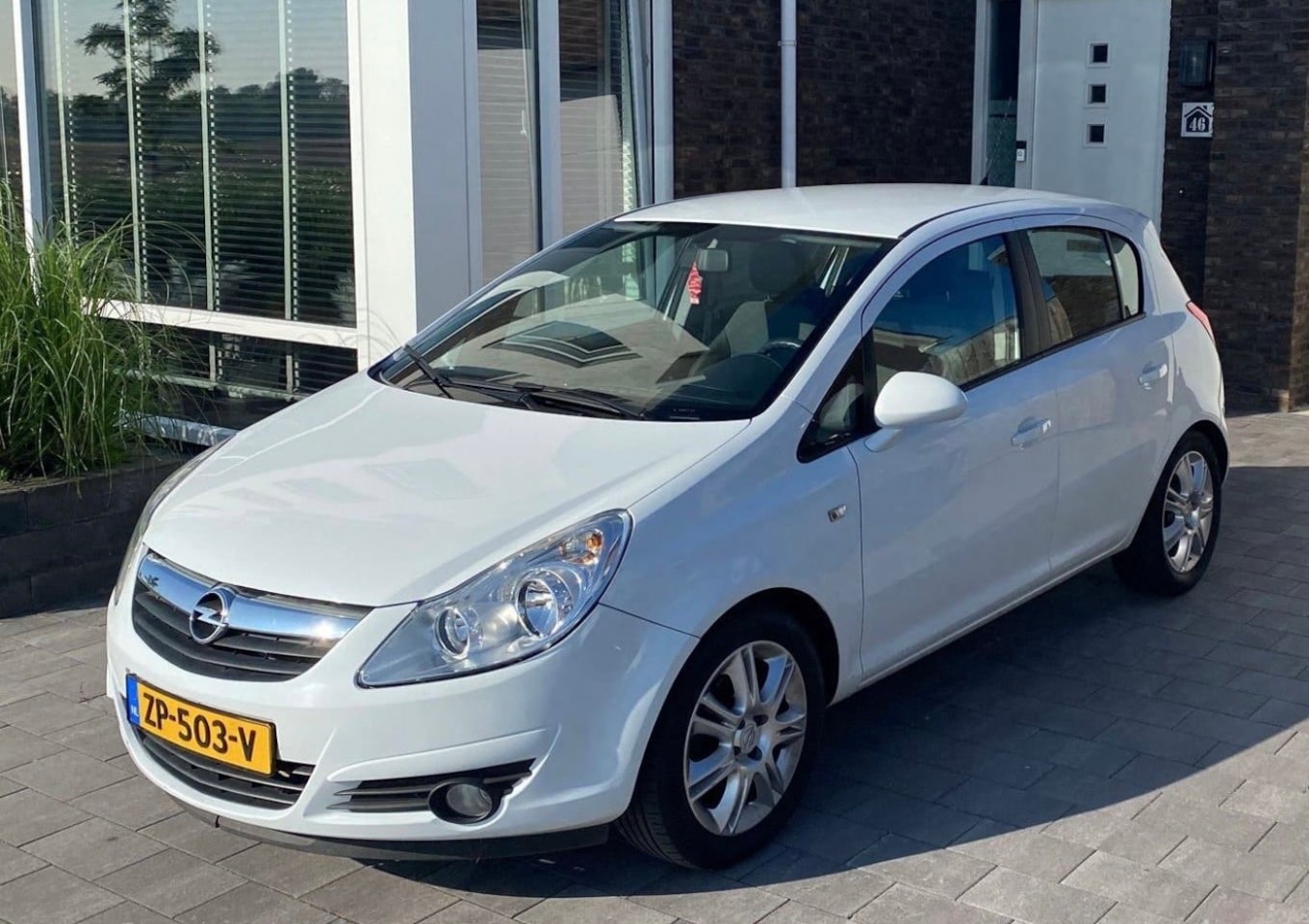 Opel Corsa - 1.4-16V Cosmo - AutoWereld.nl