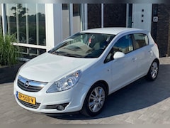 Opel Corsa - 1.4-16V Cosmo