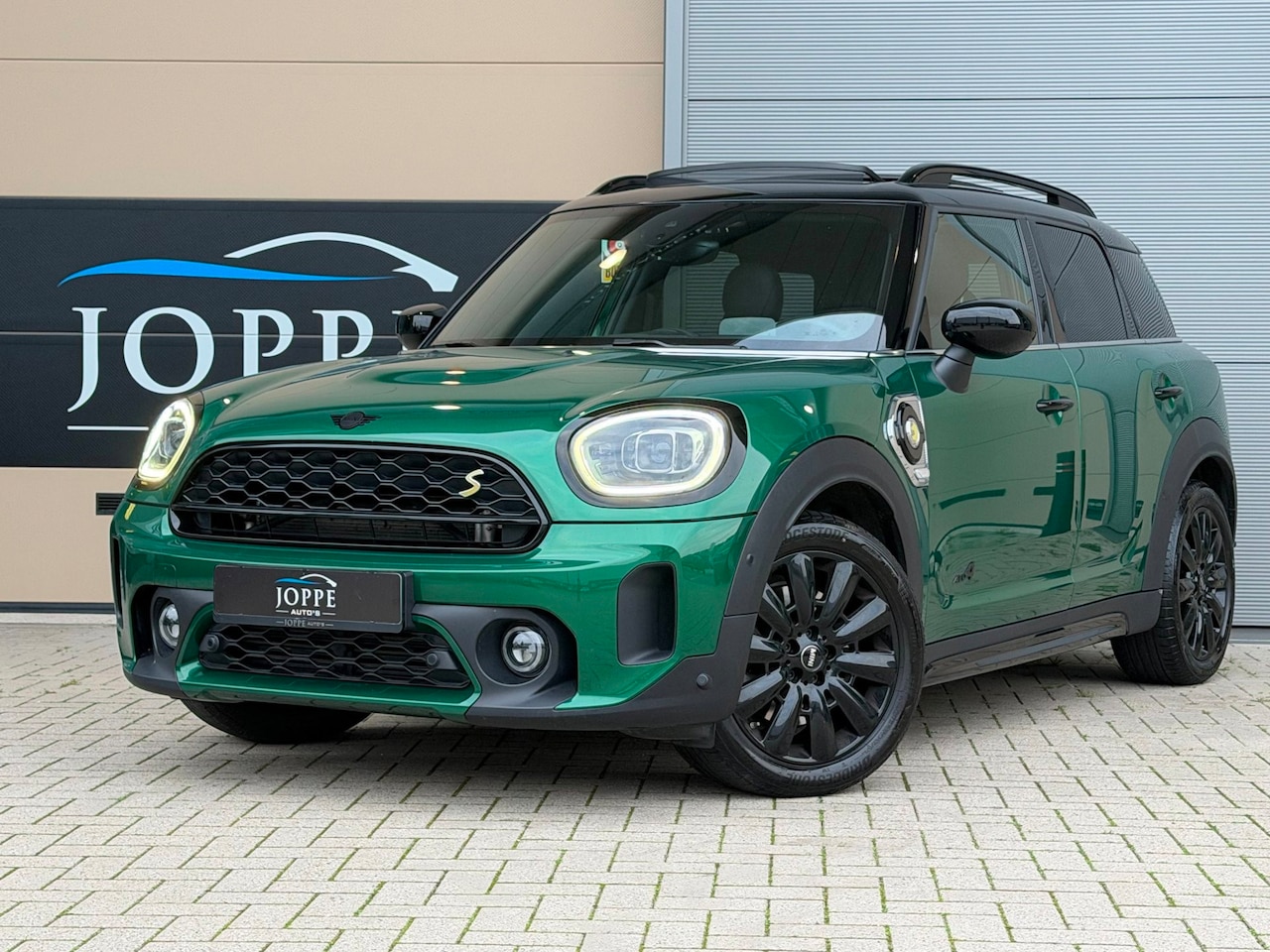 MINI Countryman - 1.5 Cooper S E ALL4 MINI Yours |Pano|HarmanK|Leder|ACC|Headup|Memory - AutoWereld.nl