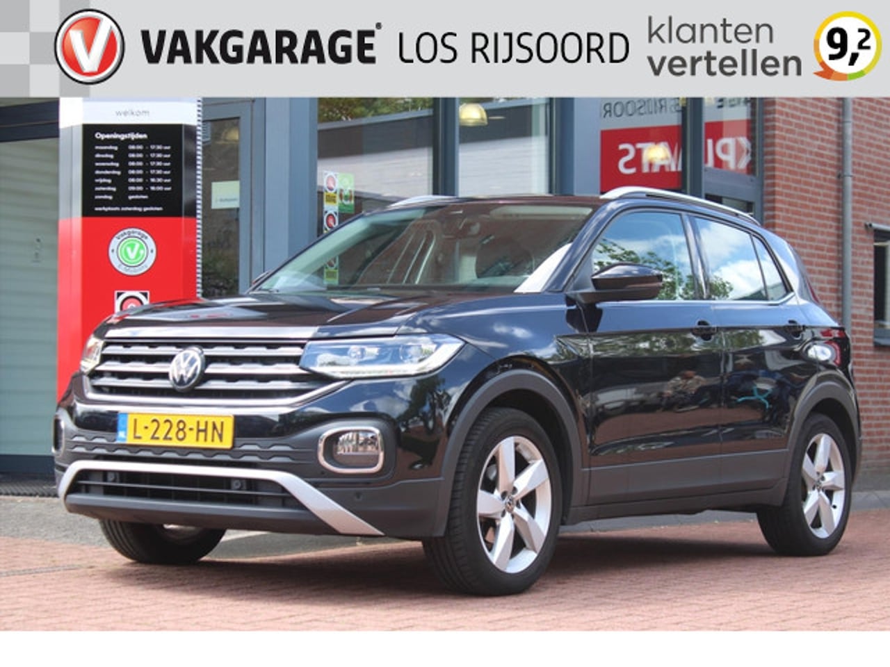 Volkswagen T-Cross - 1.0 TSI Aut. *Style* | Carplay | Adaptive Cruise & Climate Control | Half- Leder | Navigat - AutoWereld.nl