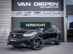 Volkswagen Tiguan - 1.5 TSI 3x R-Line - IQ-L l Pano l Trekhaak l 360cam l Keyless