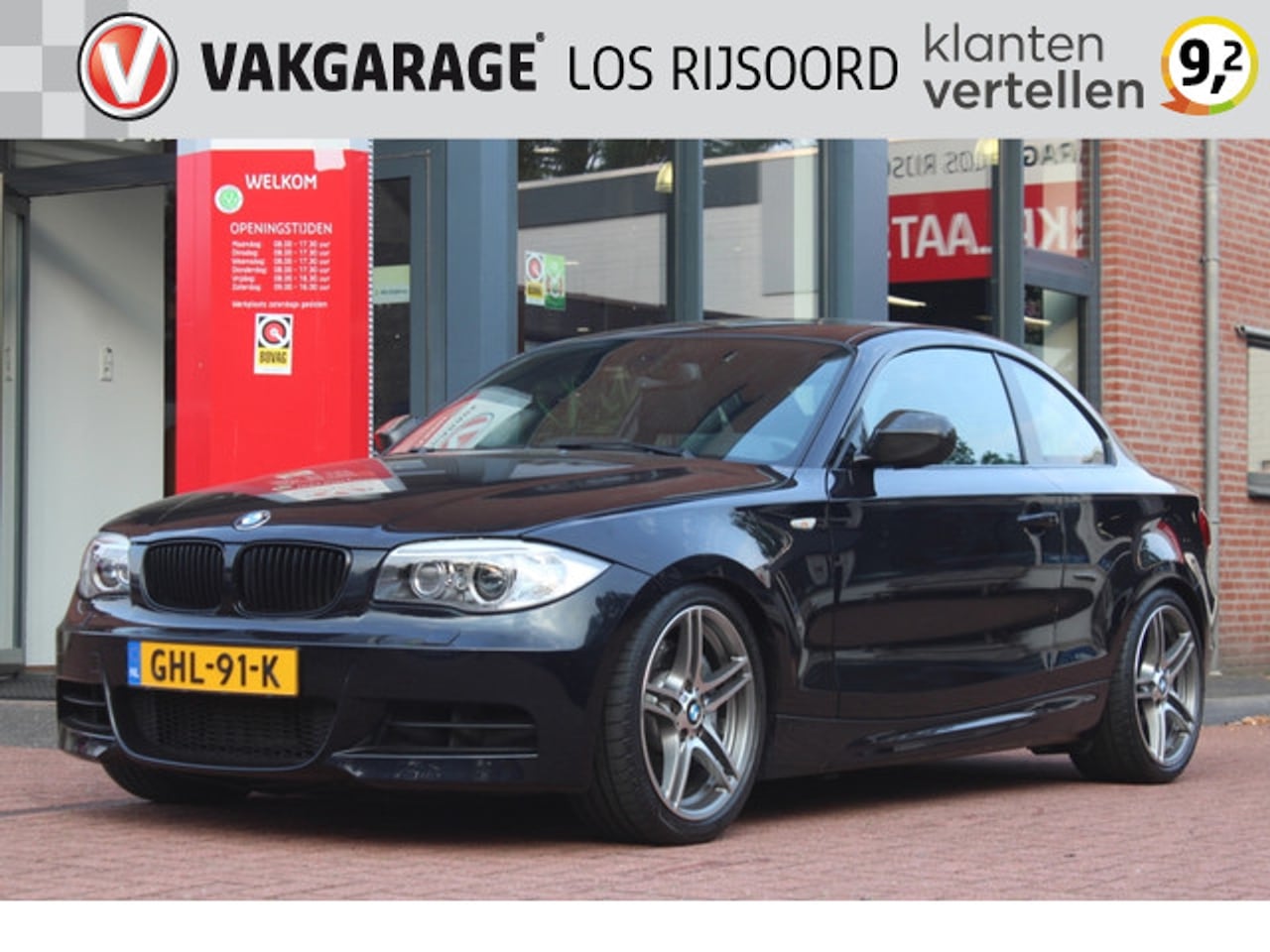 BMW 1-serie Coupé - 135i Handgeschakeld *High Executive* | Schuifdak | Stoelverwarming | Cruise & Climate Cont - AutoWereld.nl