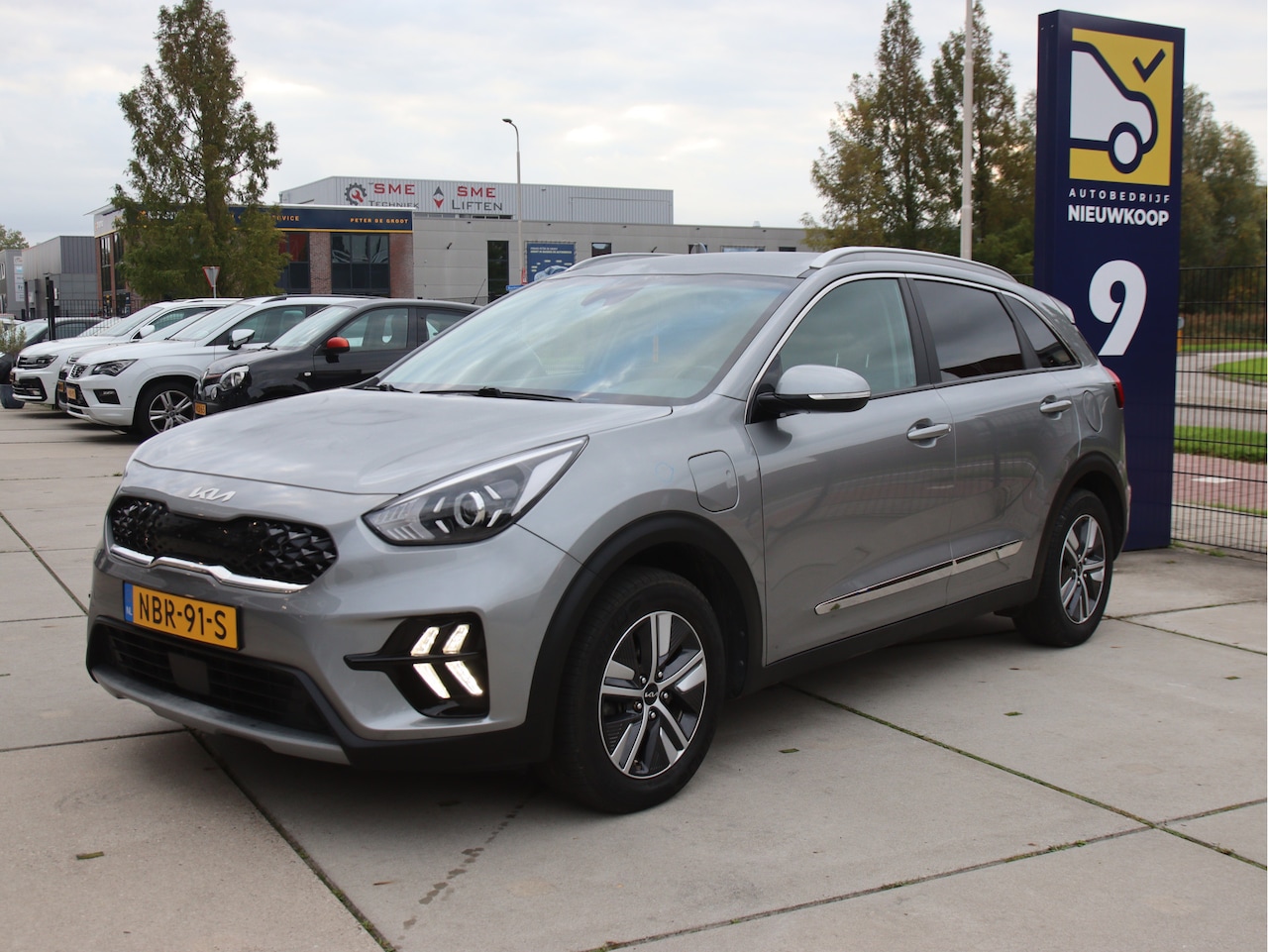 Kia Niro - 1.6 GDi PHEV DynamicPlusLine Camera-Carplay, Stoel- & Stuurvw, LMV, 2x PDC Herfstactie! - AutoWereld.nl