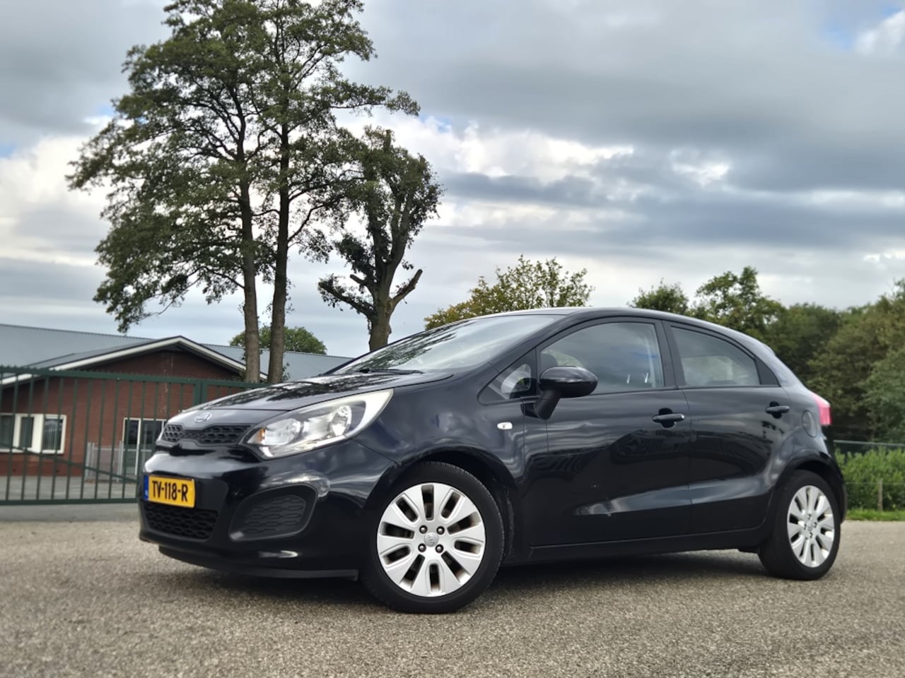 Kia Rio - 1.2 CVVT Comf. Pack - AutoWereld.nl