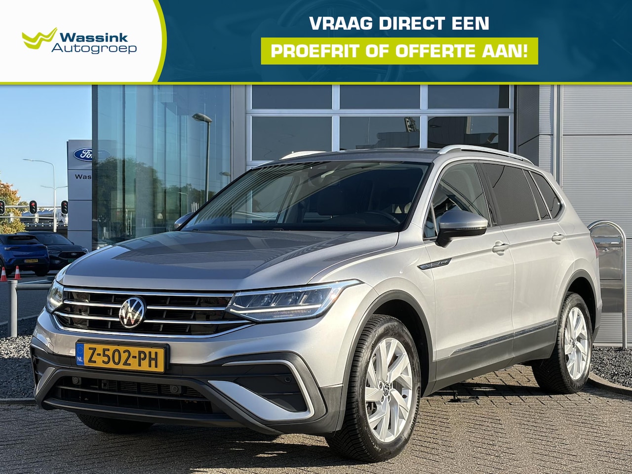 Volkswagen Tiguan Allspace - 1.5 TSI Life Business 7p. I Trekhaak I Hoge instap I Navigatie I 7 personen I - AutoWereld.nl